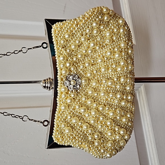 NWOT Evening Clutch - Picture 2 of 11